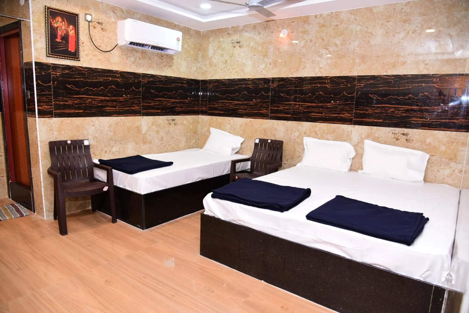 Triple Bed Room AC