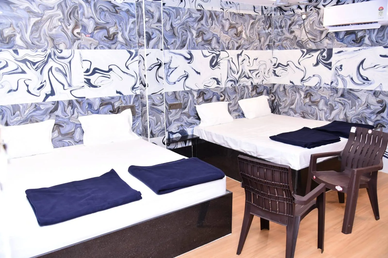 Four Bed Room AC