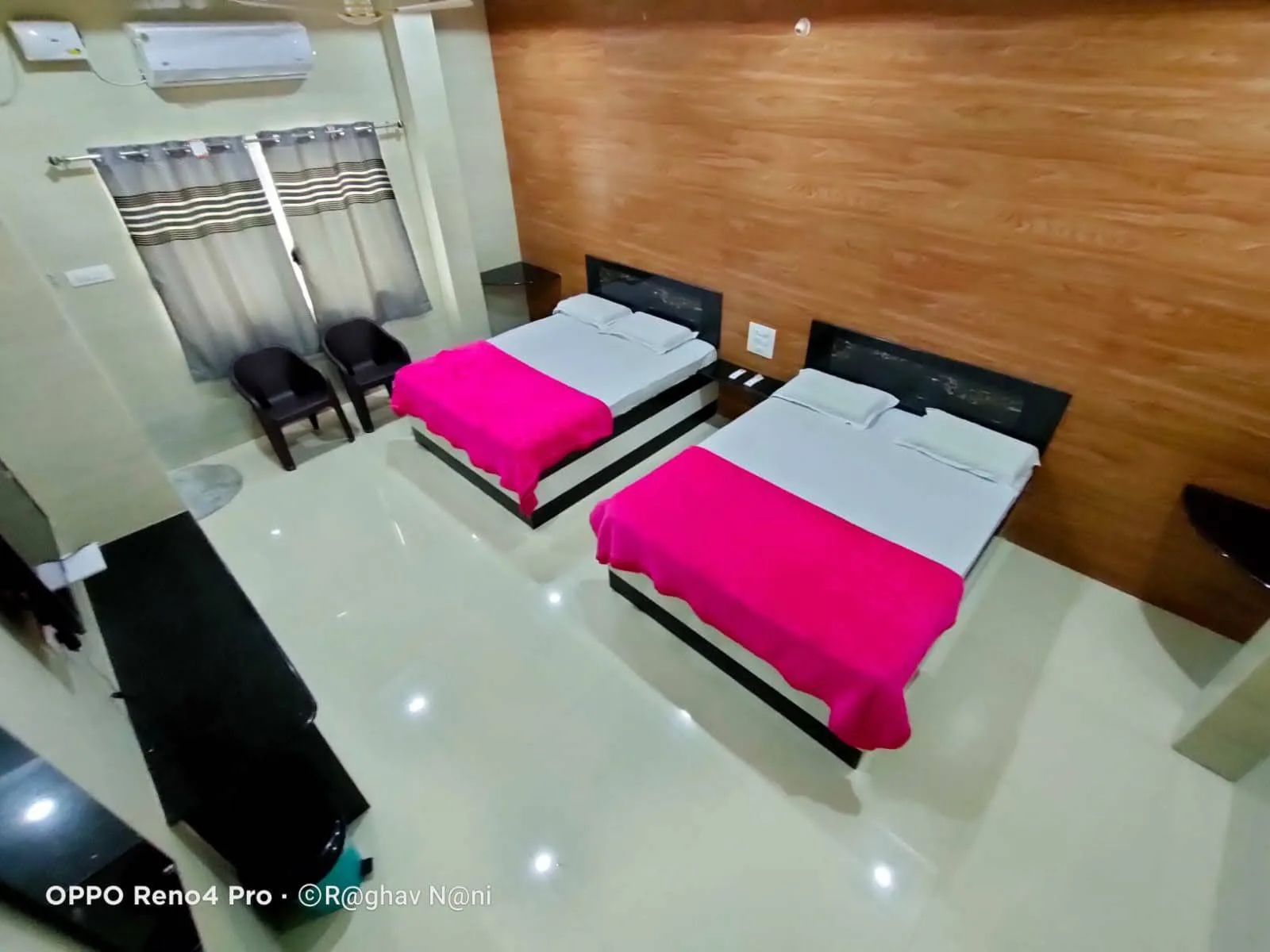 4 - Bed Room