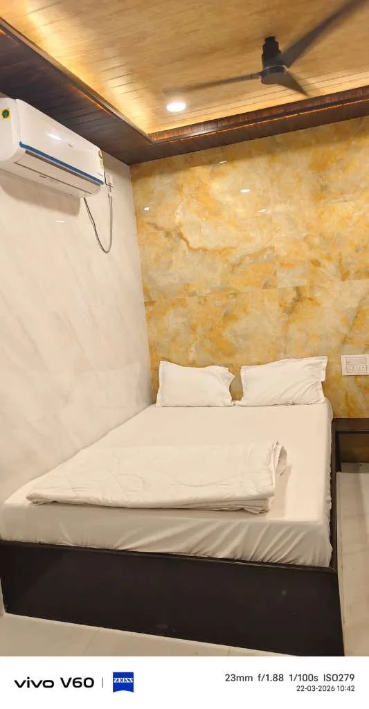 Double Bedroom AC