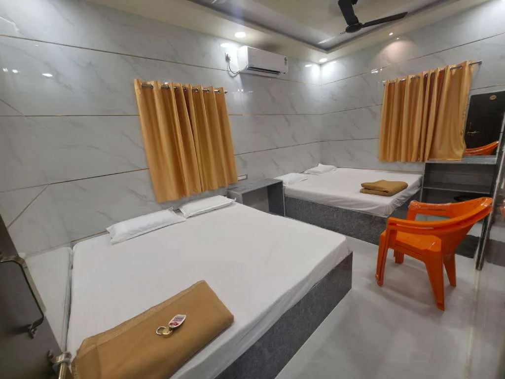 Four Bedroom AC