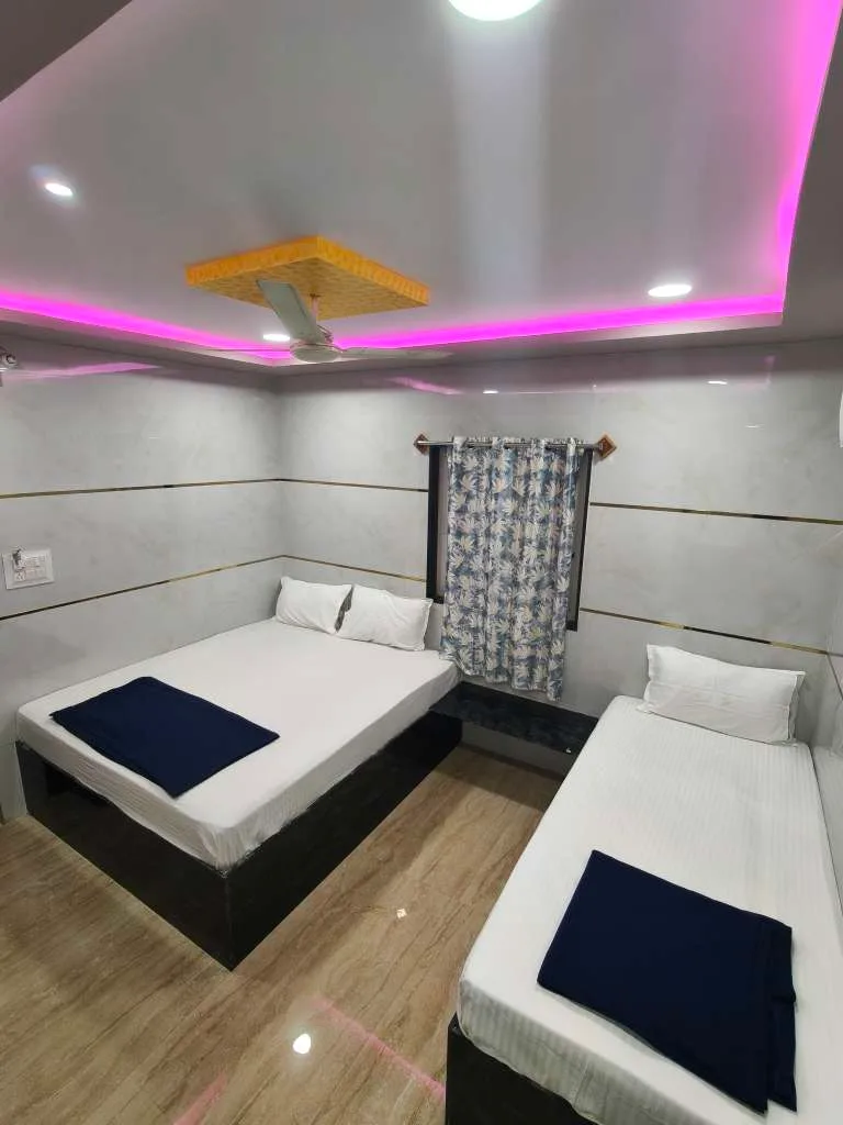 Trible Bedroom